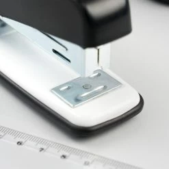 Sax Heftgerät Design 239, 0-239-19, Heftleistung 25 Blatt, Schwarz -Haushaltsprodukte Geschäft 006e28dc77b6bfd92d6a29dd0977f52d3e4d261d heftgeraet sax design 239 0 239 19