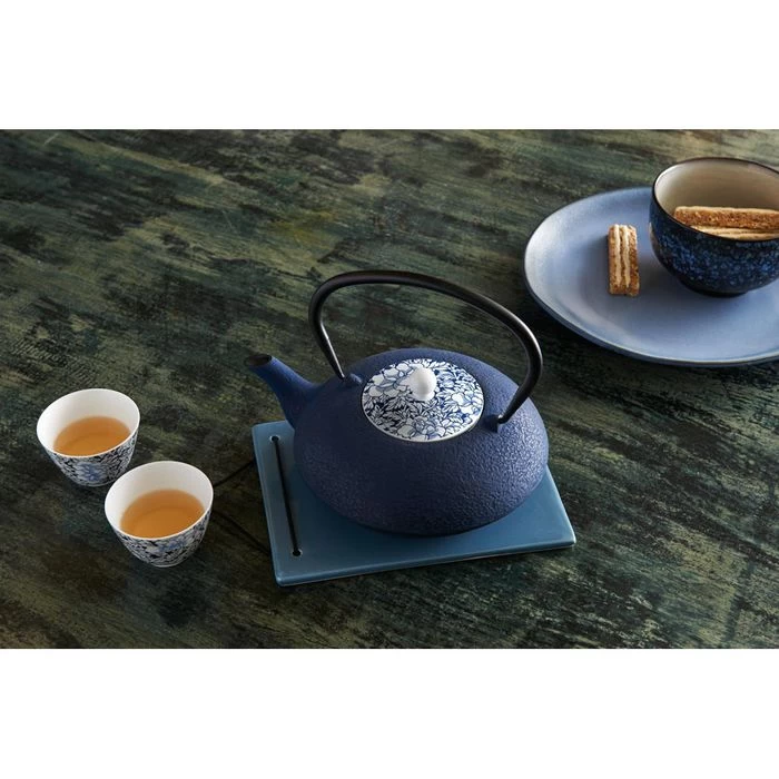 Bredemeijer Tee-Kanne Yantai, Gusseisen, Mit Edelstahl-Filter, Dunkelblau, 1,2 L 2 Bredemeijer Tee-Kanne Yantai, Gusseisen, Mit Edelstahl-Filter, Dunkelblau, 1,2 L - Image 2