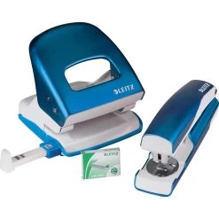 Leitz Heftgerät 5095-10-36, NeXXt WOW, Set, Heftleistung 30 Blatt, Blau Metallic, 3-teilig