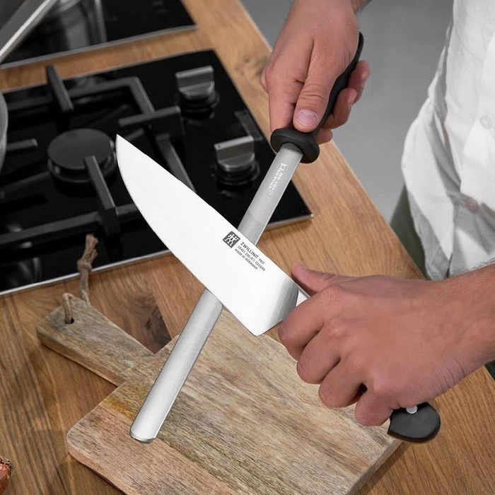 Zwilling Wetzstahl 32520-261, 26 Cm, Oval, Für Messer, Mit Diamantbeschichtung 2 Zwilling Wetzstahl 32520-261, 26 Cm, Oval, Für Messer, Mit Diamantbeschichtung - Image 2